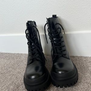 Pretty little thing boots!